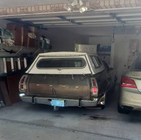Ford-ranchereo-1978-brown-21