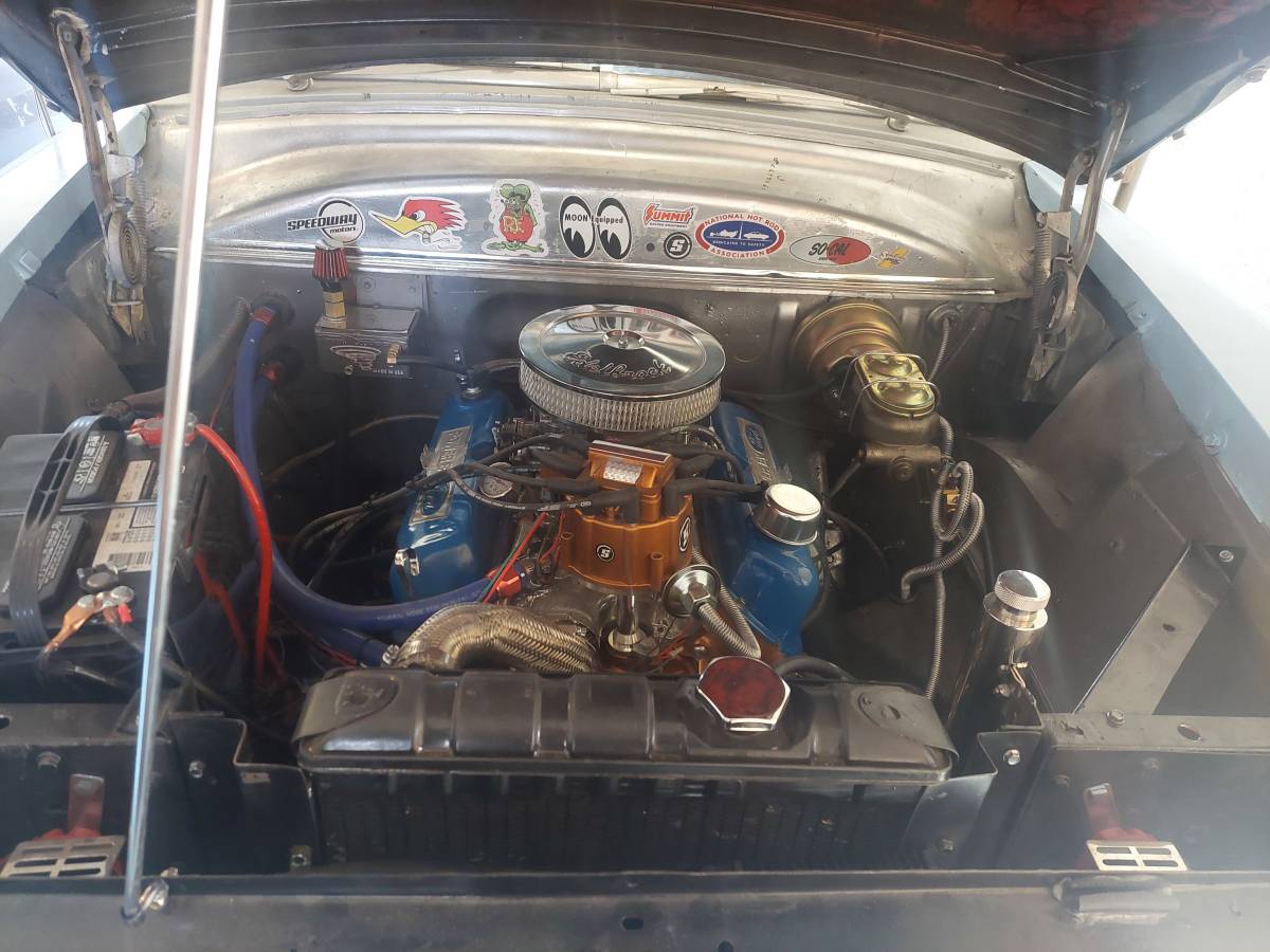 Ford-ranchero-1953-blue-1