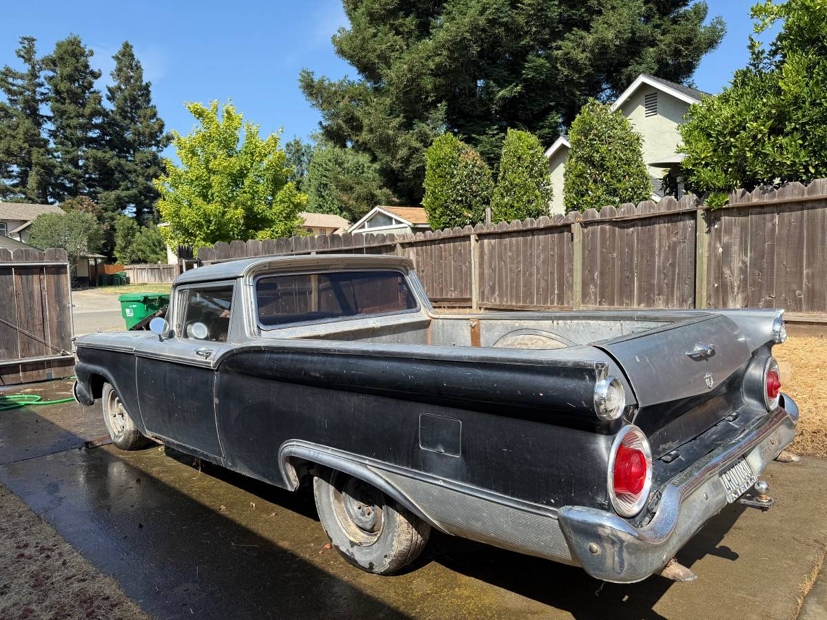 Ford-ranchero-1959-silver-1