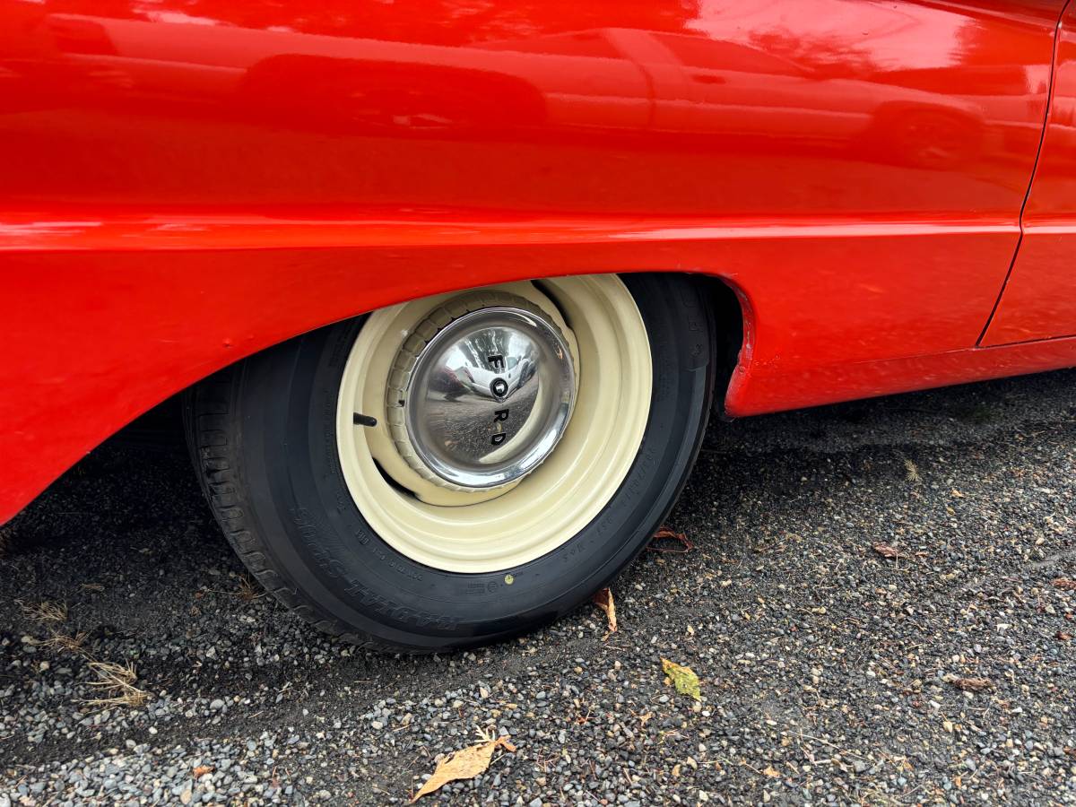 Ford-ranchero-1962-orange-19