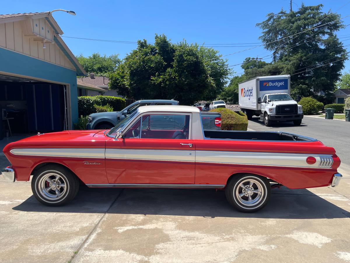 Ford-ranchero-1965-red-2