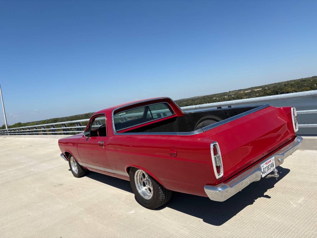Ford-ranchero-1967-red-8