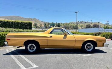 Ford-ranchero-1974-custom-4
