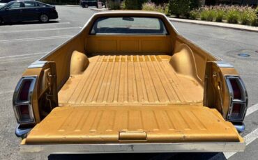 Ford-ranchero-1974-custom-7