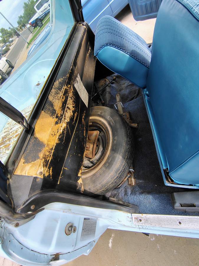 Ford-ranchero-1987-blue-12