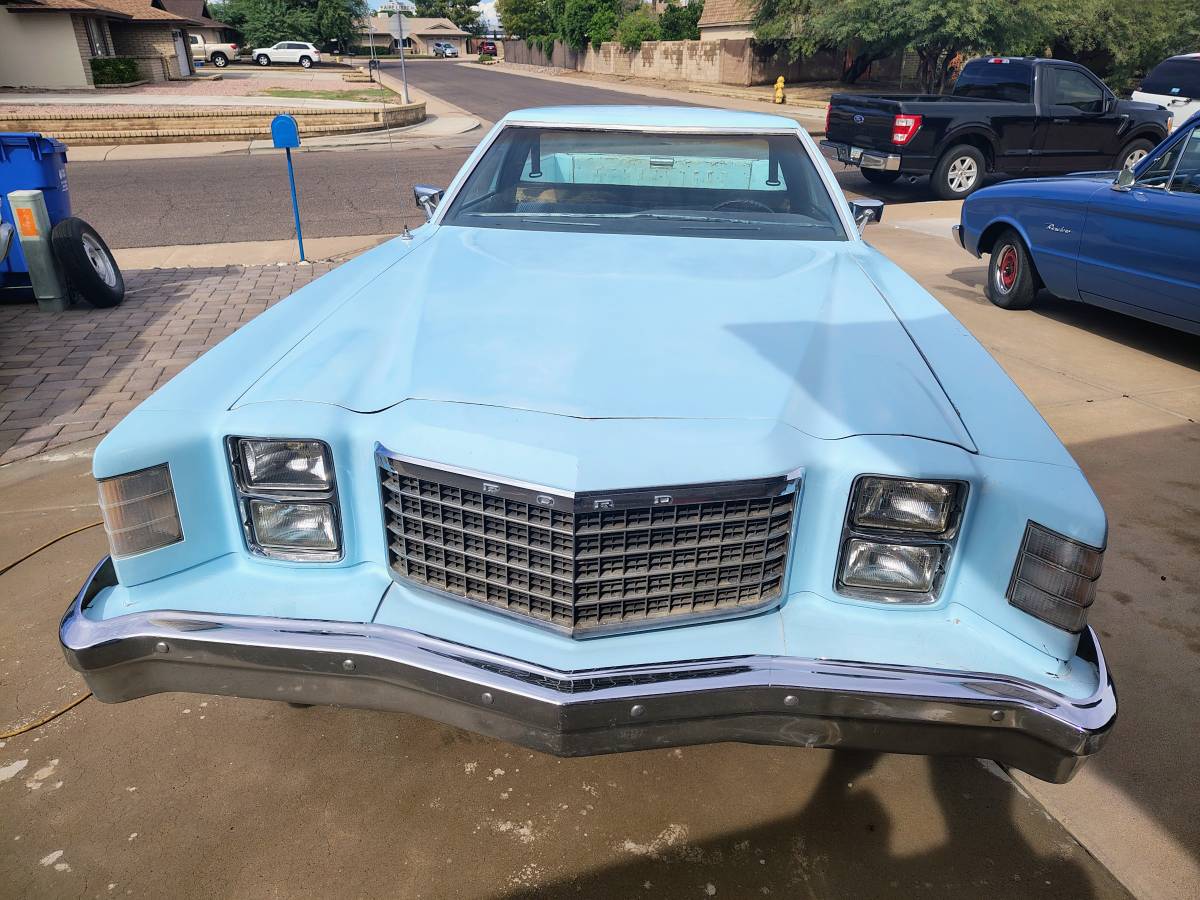 Ford-ranchero-1987-blue-6