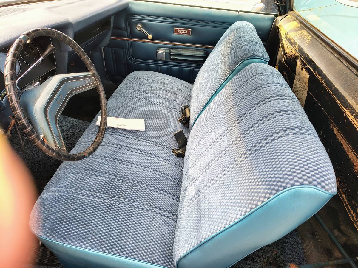 Ford-ranchero-1987-blue-9