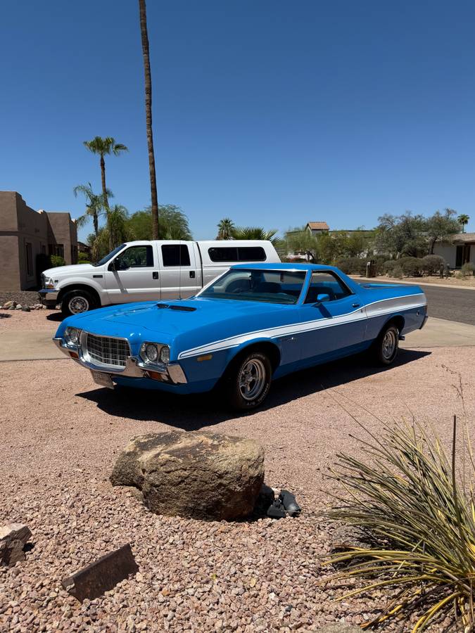 Ford-ranchero-gt-1972-blue-10