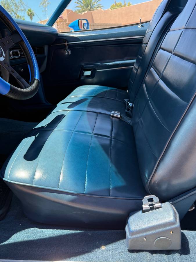 Ford-ranchero-gt-1972-blue-11