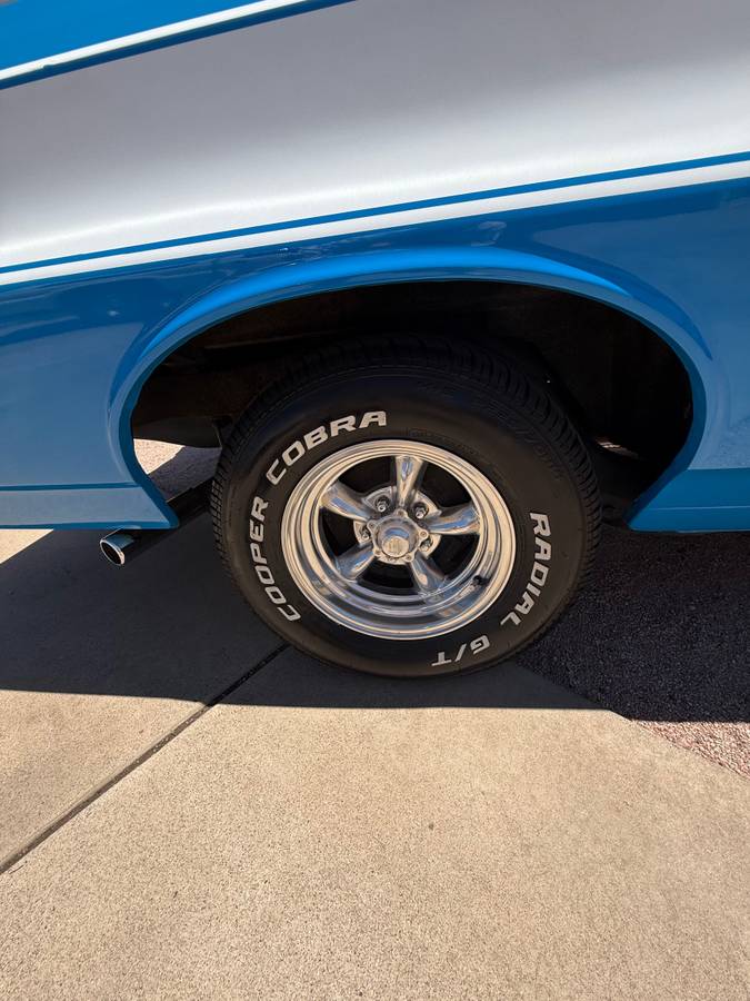 Ford-ranchero-gt-1972-blue-23