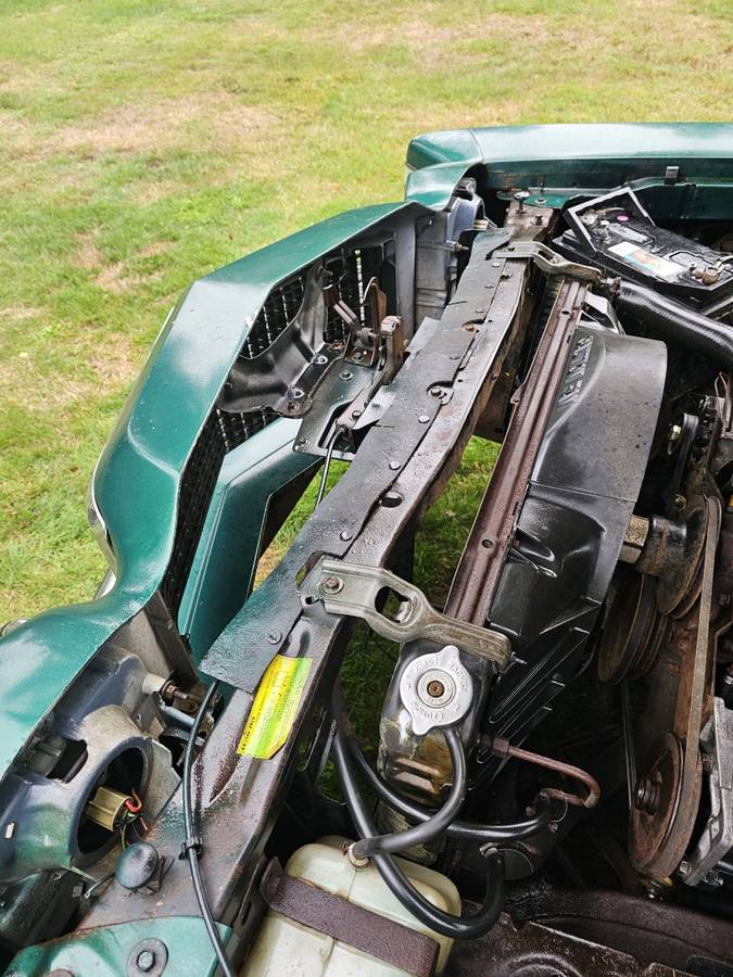 Ford-ranchero-gt-1979-green-10