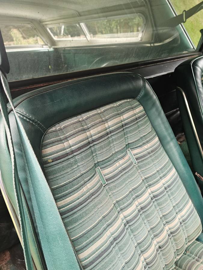 Ford-ranchero-gt-1979-green-6