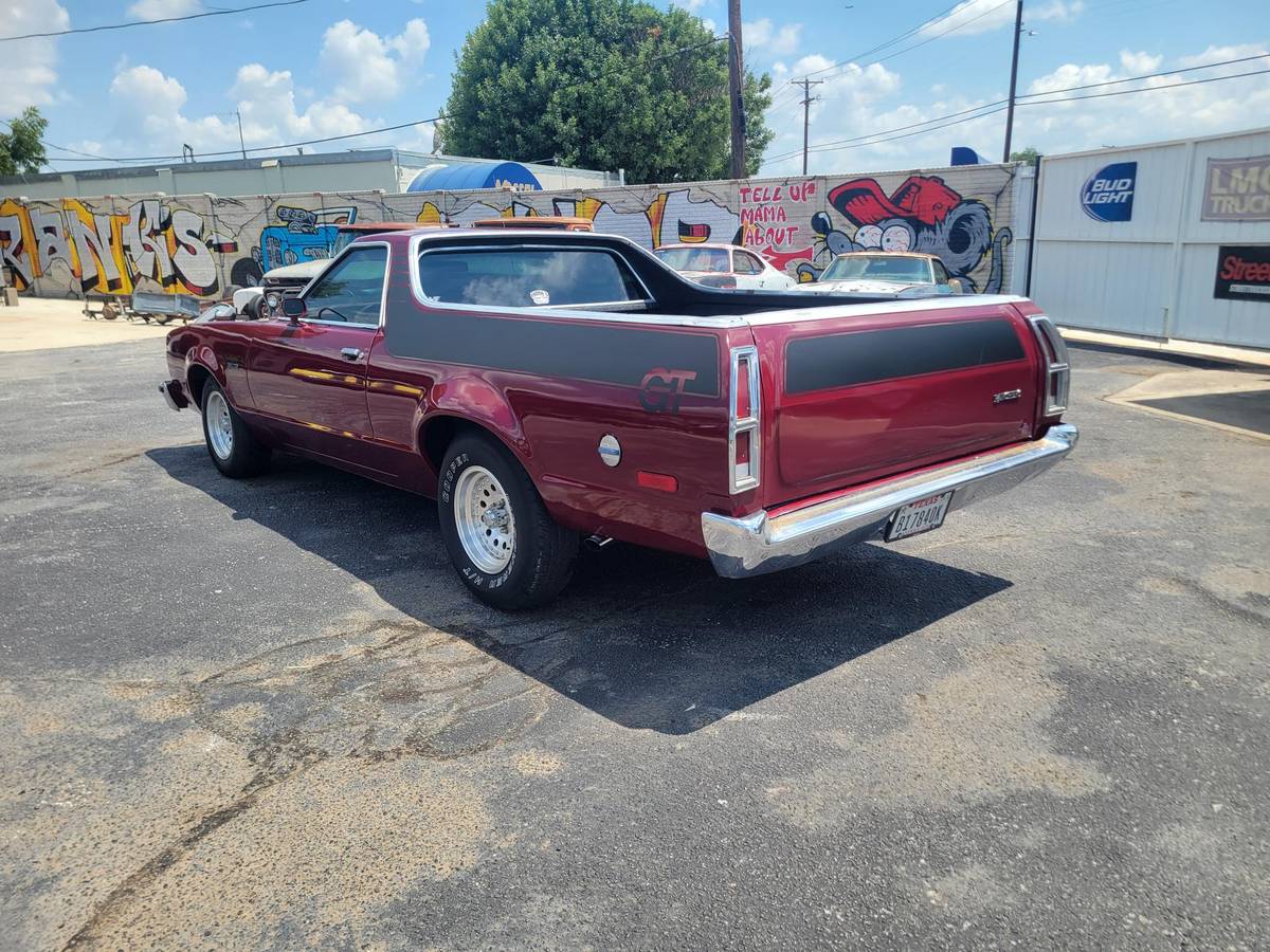 Ford-ranchero-gt-1979-red-12