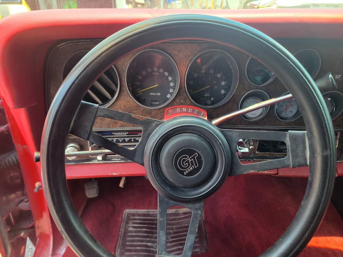 Ford-ranchero-gt-1979-red-3