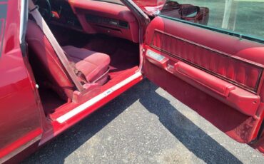 Ford-ranchero-gt-1979-red-4