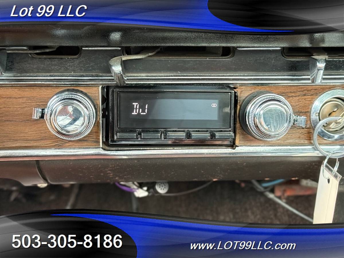 Ford-ranchero-gt-351-v8-grand-touring-1969-white-1