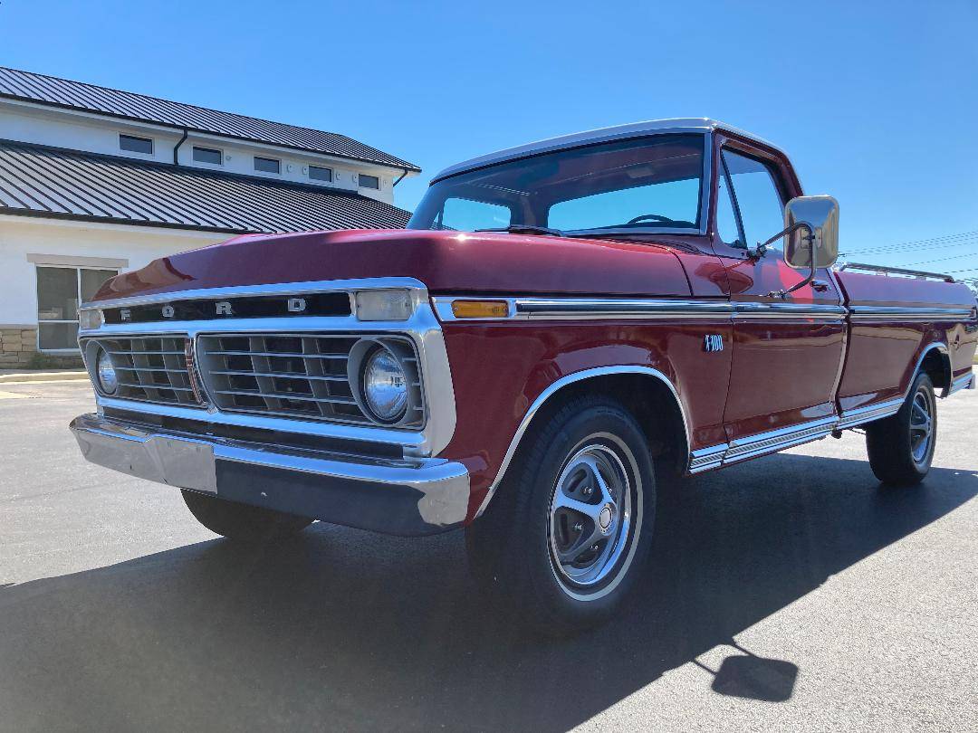 Ford-ranger-1975-red-10