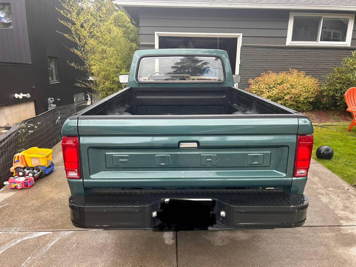Ford-ranger-1983-green-3
