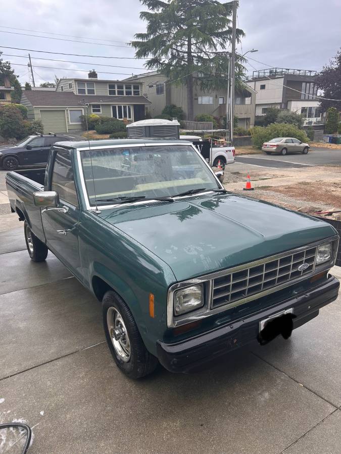 Ford-ranger-1983-green