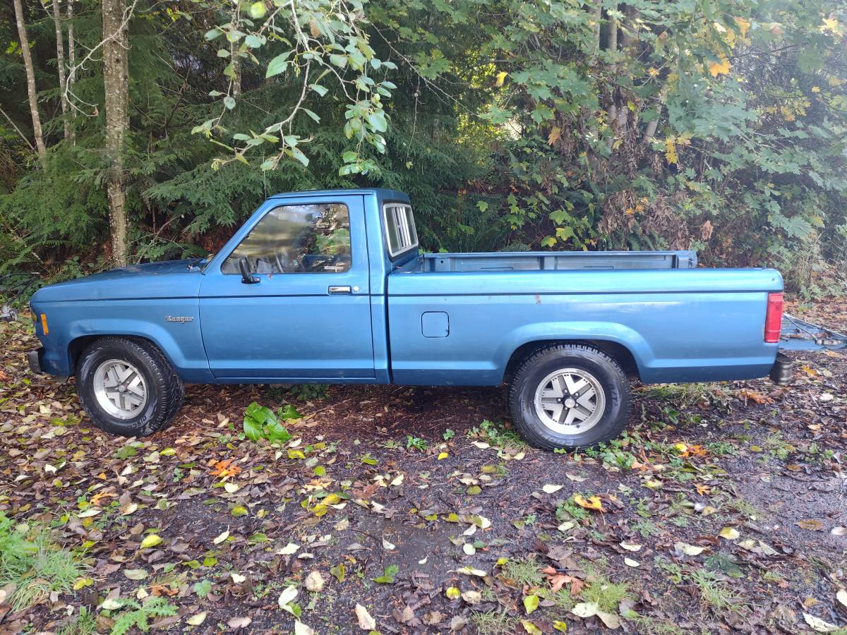 Ford-ranger-1985-blue