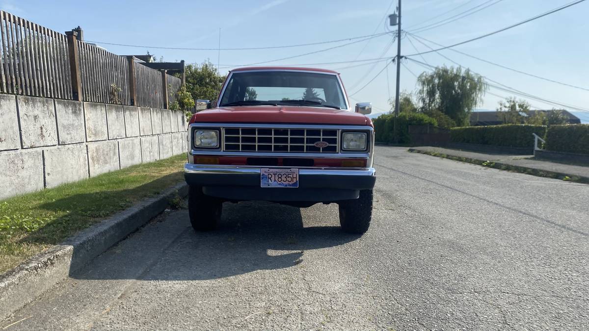 Ford-ranger-1986-6