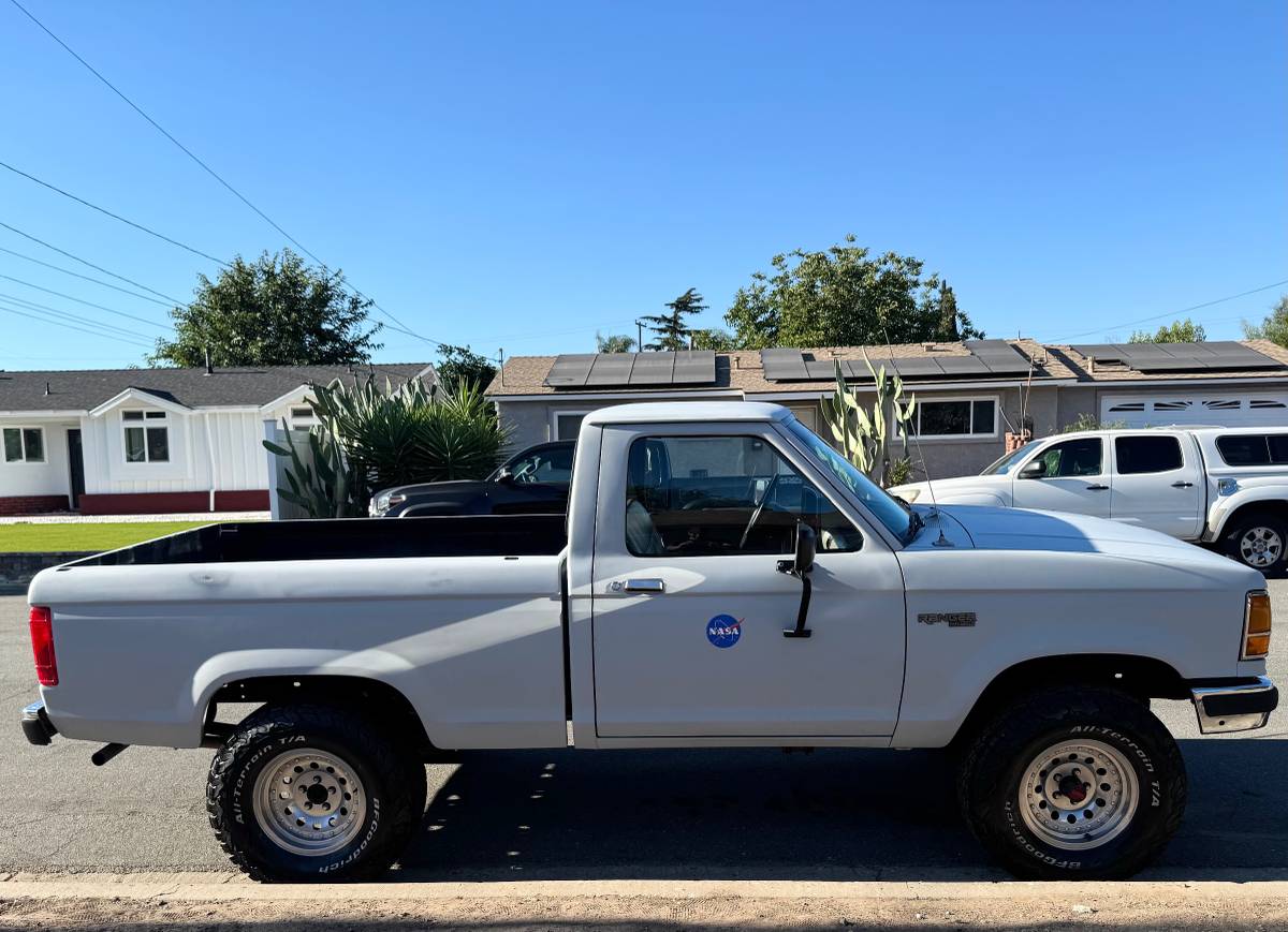 Ford-ranger-1989-grey-11