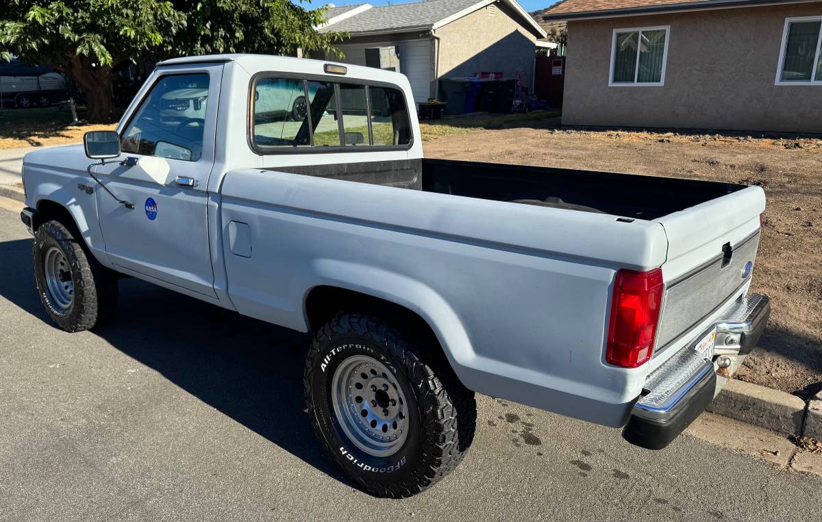 Ford-ranger-1989-grey-9