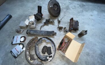 Ford-ranger-f250-5-point-l-engine-1979-17