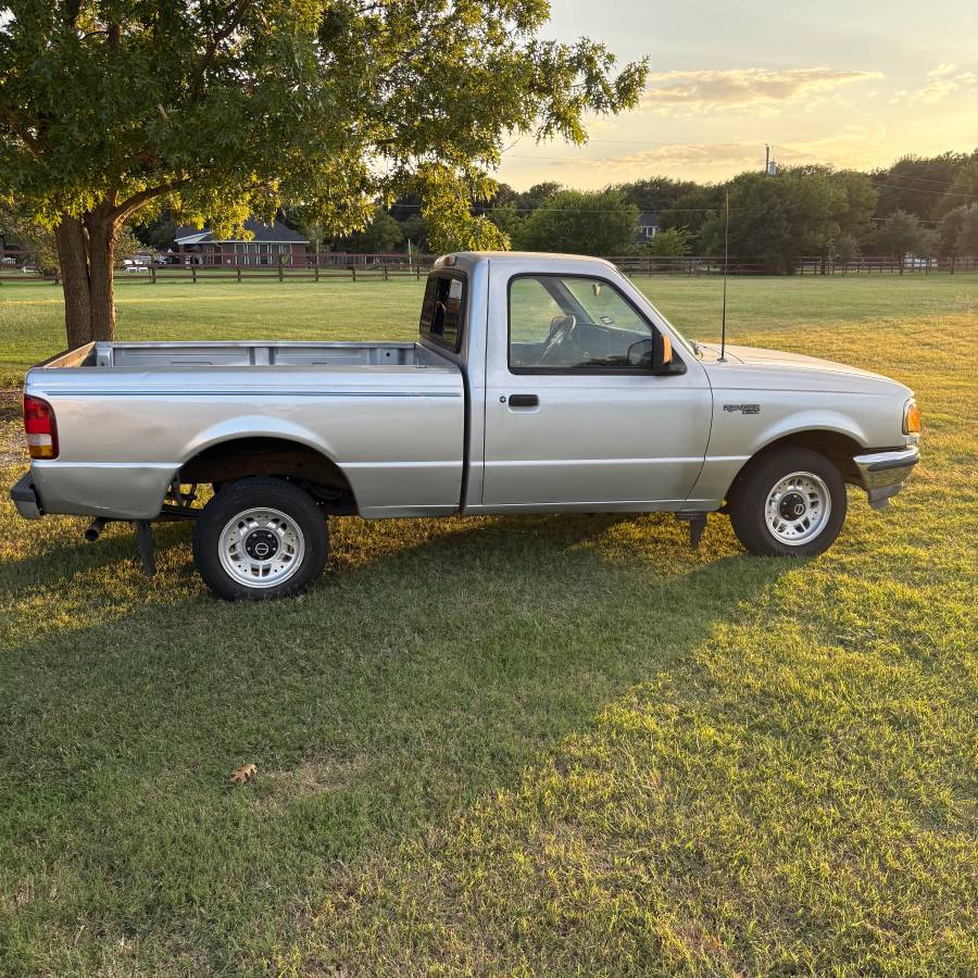 Ford-ranger-xl-1994-grey-1
