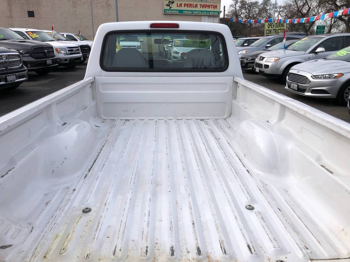 Ford-ranger-xl-1994-white-2