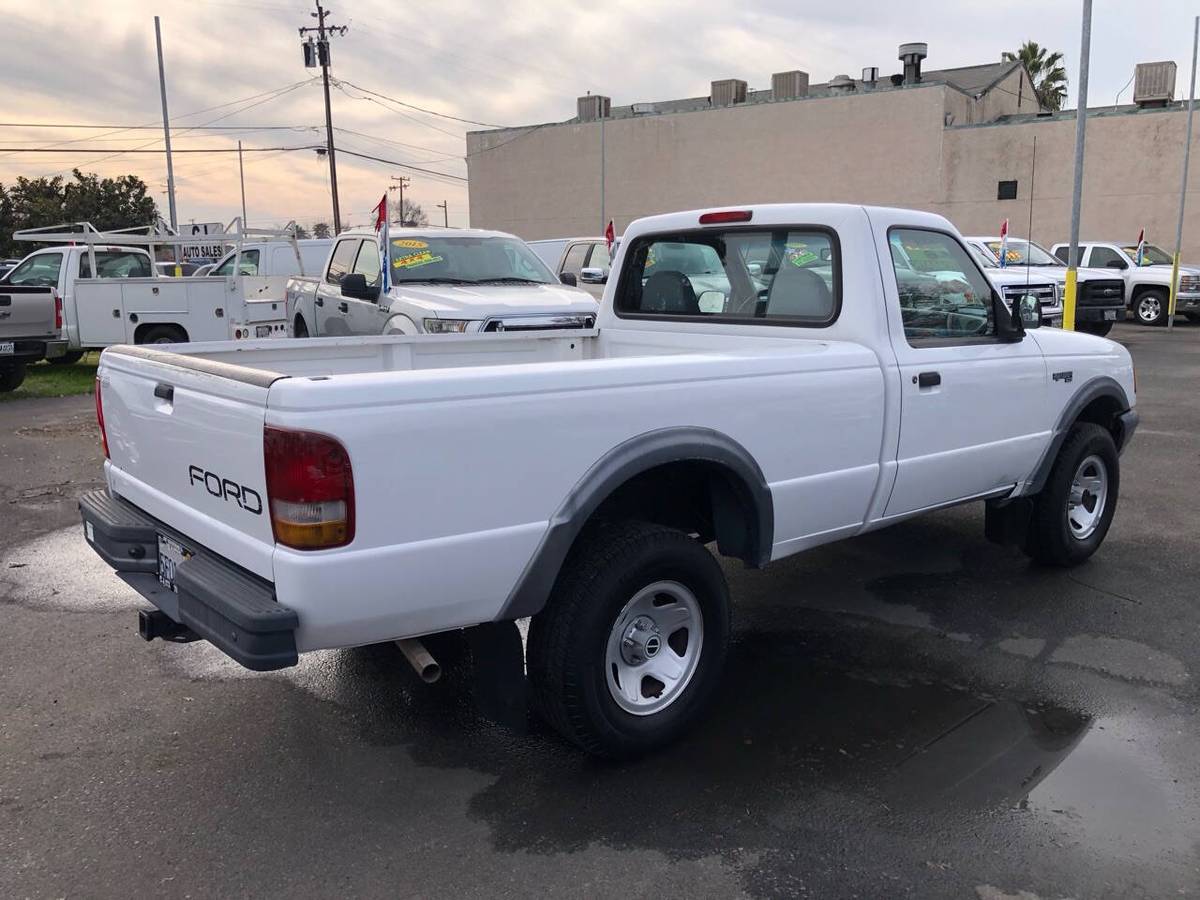 Ford-ranger-xl-1994-white-3
