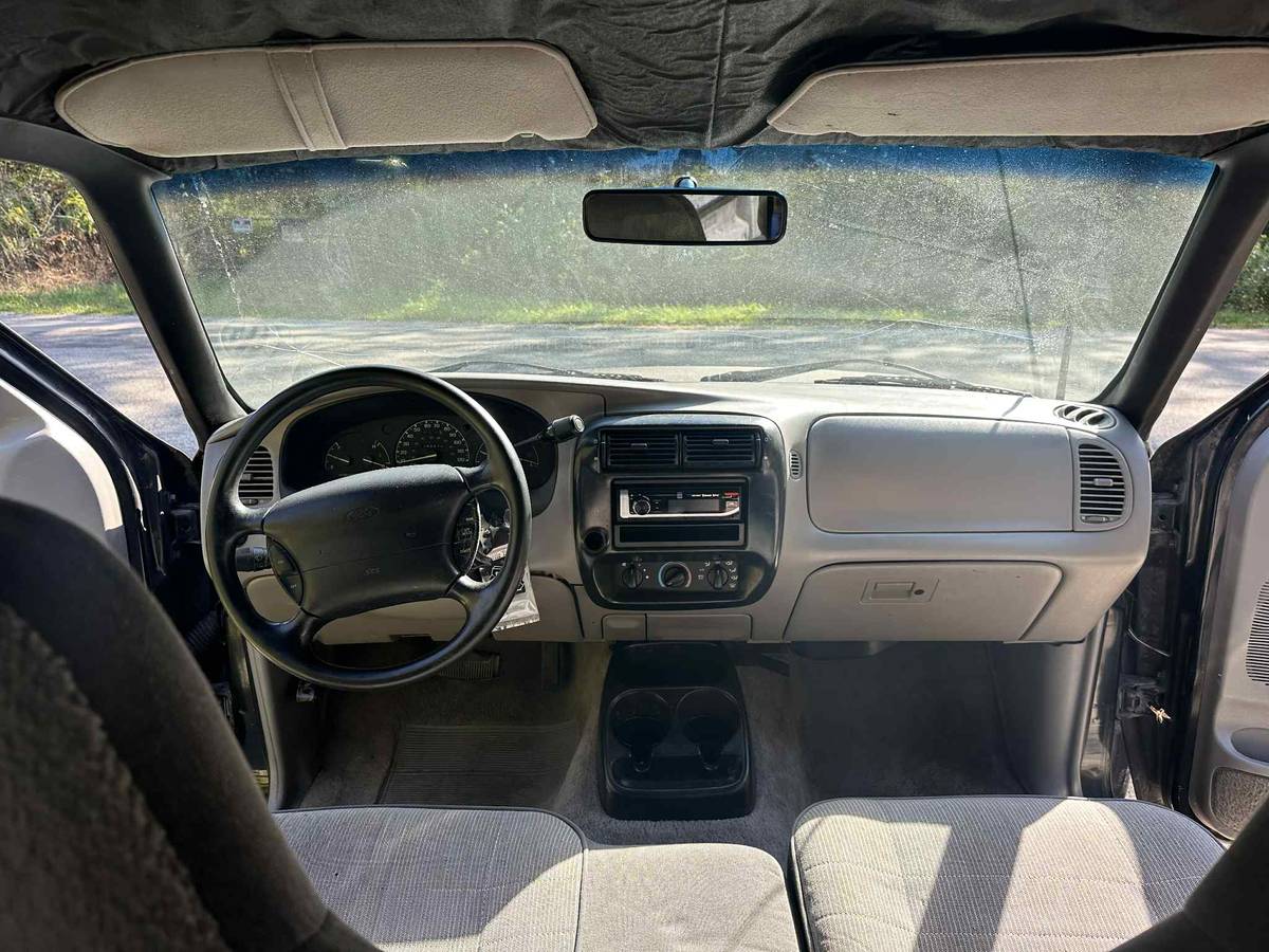 Ford-ranger-xl-1995-grey-7