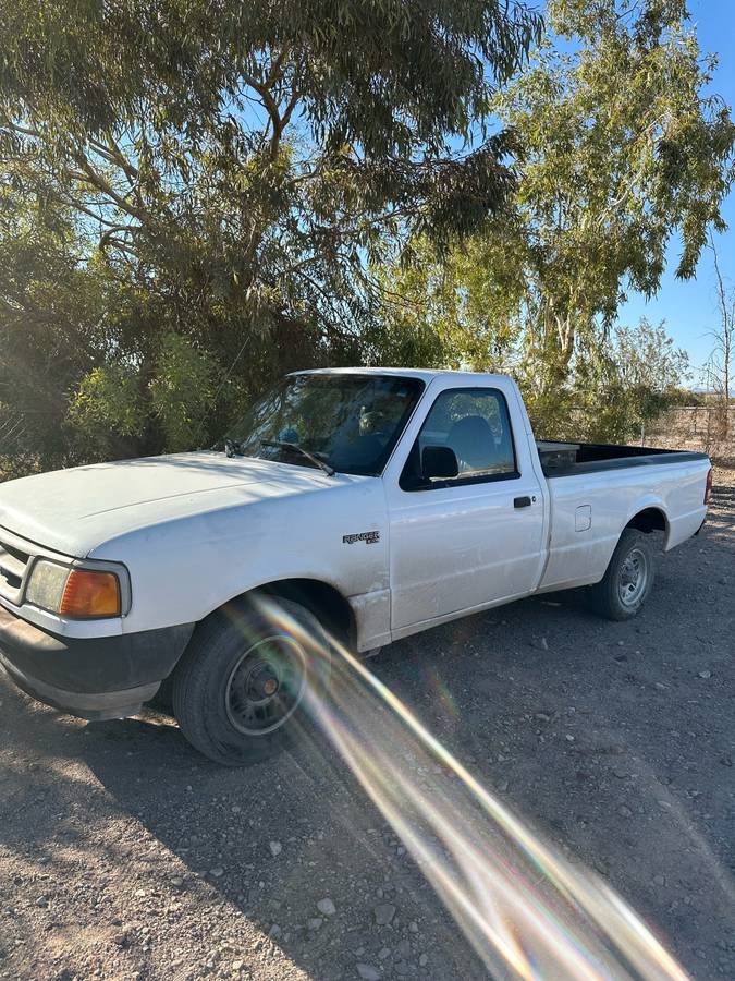 Ford-ranger-xl-1995-white