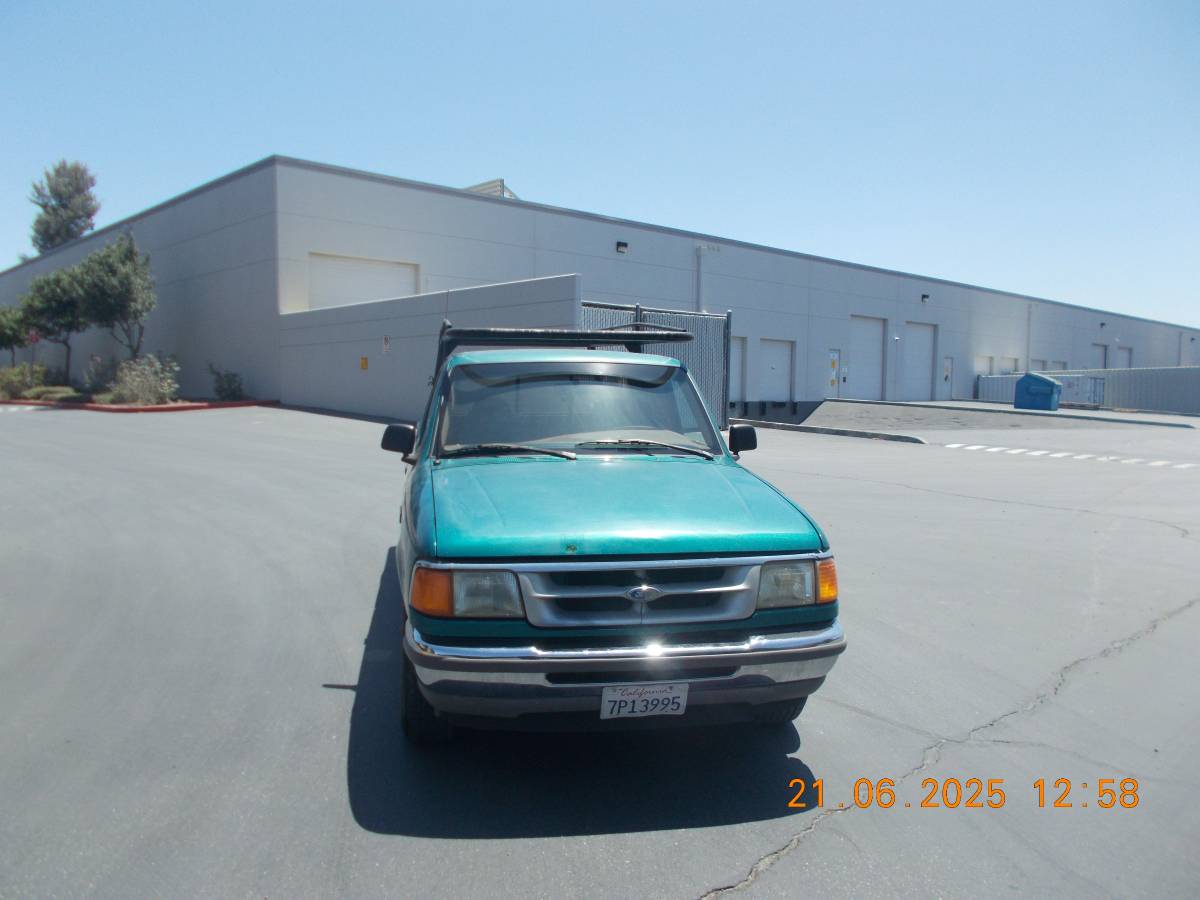 Ford-ranger-xl-1996-green-10