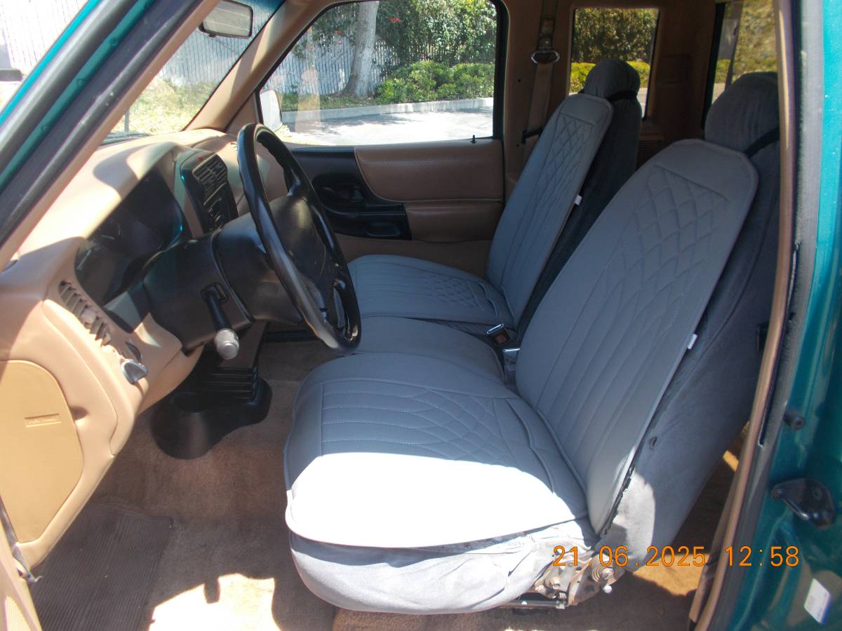 Ford-ranger-xl-1996-green-11