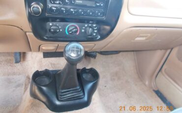 Ford-ranger-xl-1996-green-12