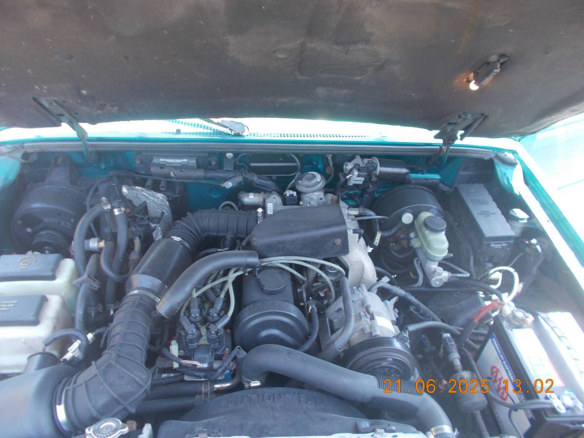 Ford-ranger-xl-1996-green-17