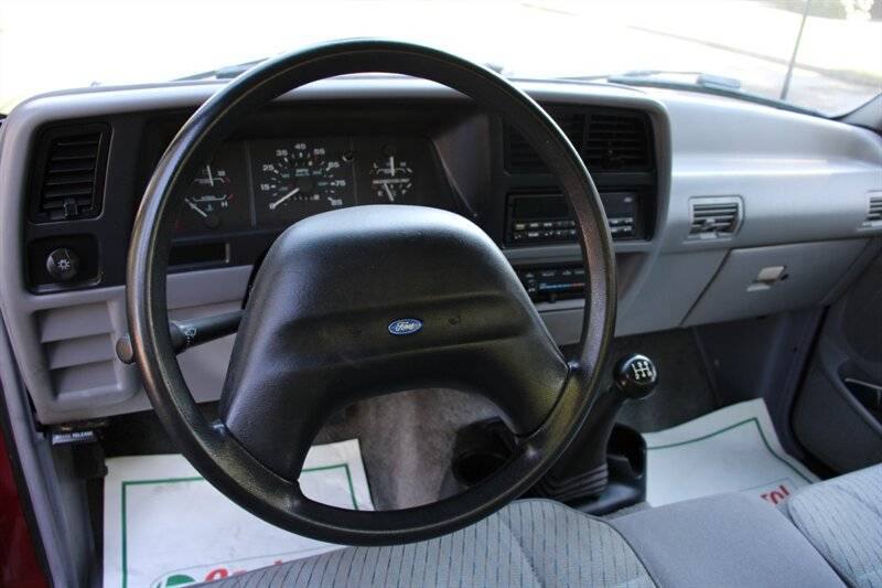 Ford-ranger-xl-85k-miles-1994-red-58
