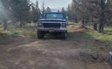 Ford-ranger-xlt-1979-black-2