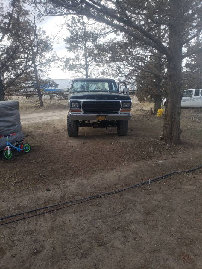 Ford-ranger-xlt-1979-black-5