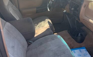 Ford-ranger-xlt-1995-green-17