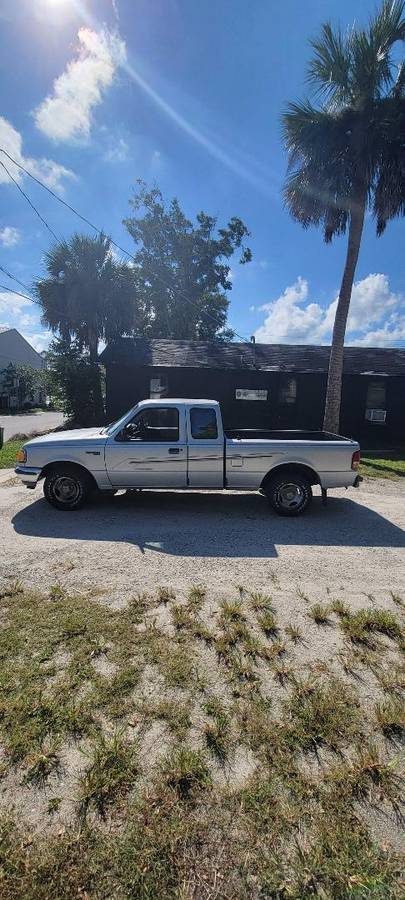 Ford-ranger-xlt-1996-silver-8