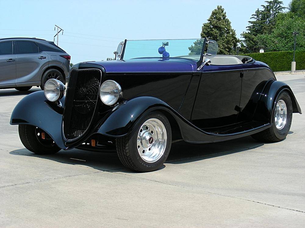 Ford-roadster-1934-purple-1