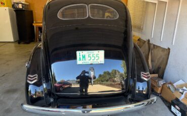 Ford-sedan-1940-black-1