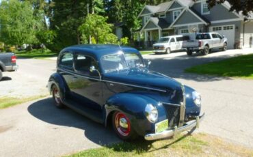 Ford-sedan-1940-blue-1