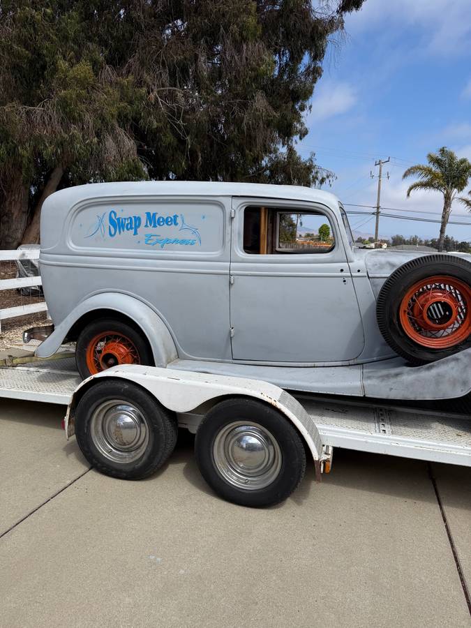 Ford-sedan-delivery-1934-15