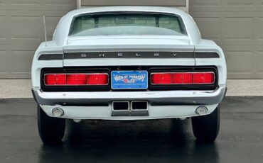 Ford-shelby-gt350-fastback-1969-grey-12