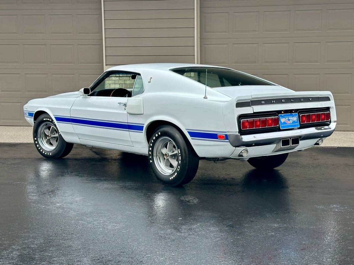 Ford-shelby-gt350-fastback-1969-grey-6