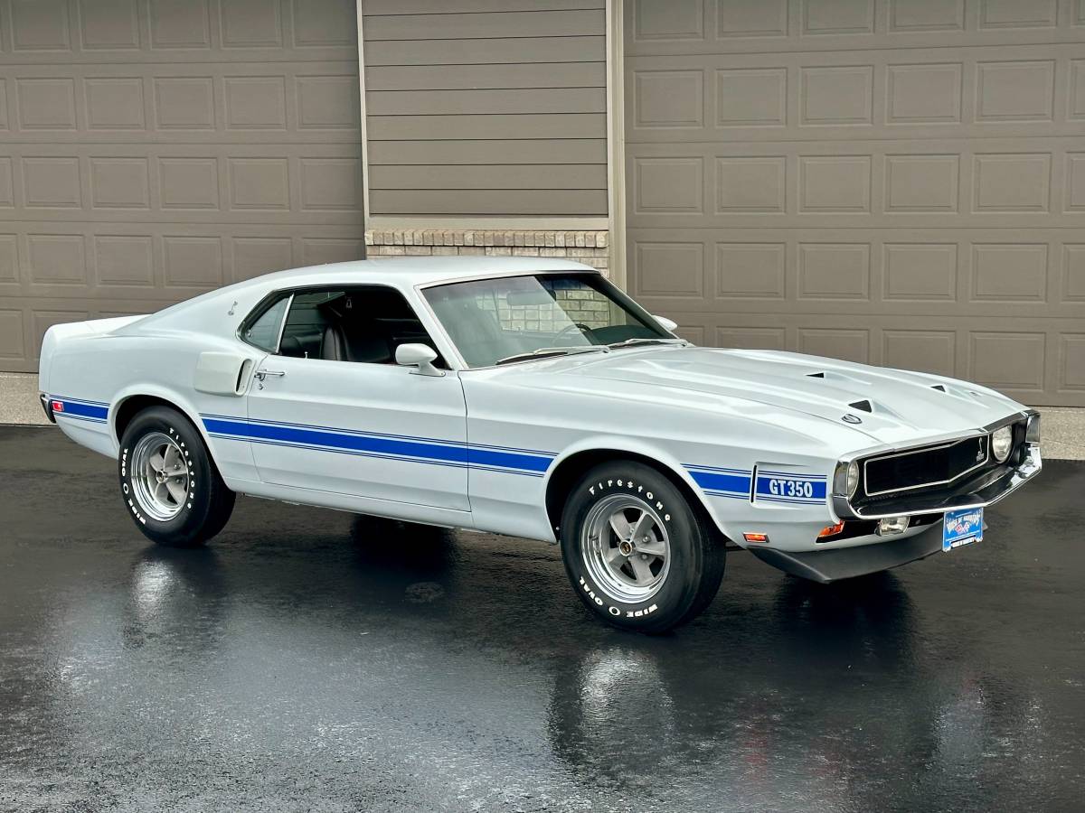 Ford-shelby-gt350-fastback-1969-grey-9