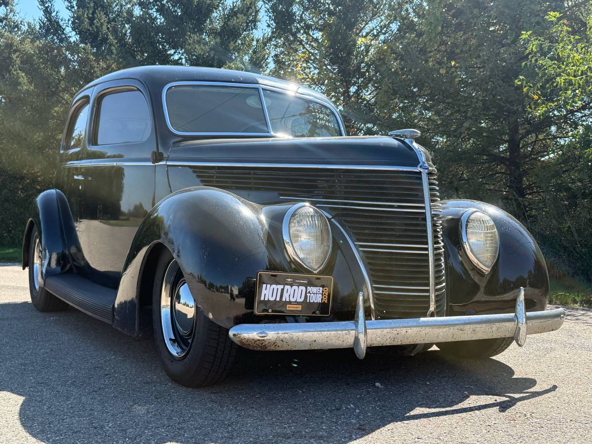 Ford-standard-1938-black-5